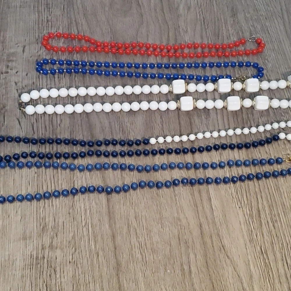 ❣️ SET OF FIVE STRAND NECKLACES